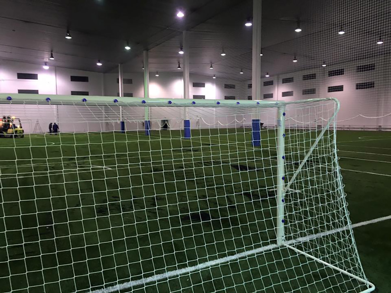 Juego porterías fútbol 11 metálicas fijas tubo 100 mm reglamentarias - Imagen 2